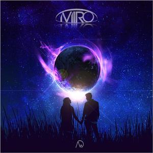 厨房脱岳裙子从后面挺进去
