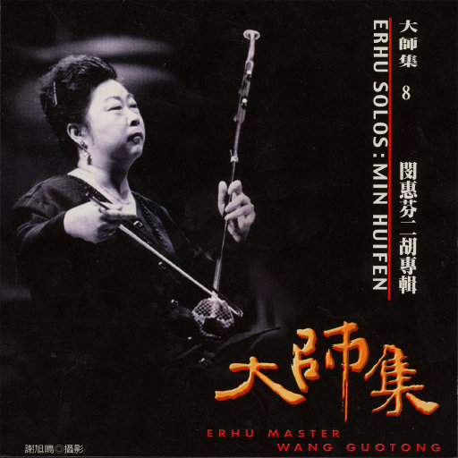 厨房脱岳裙子从后面挺进去
